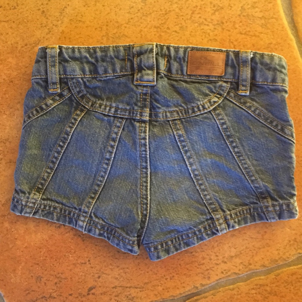 O’Neill jean short - Picture 2 of 2